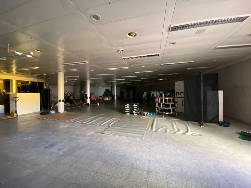 SPAZI COMMERCIALI AL CENTRO PRAELLA - MENDRISIO
