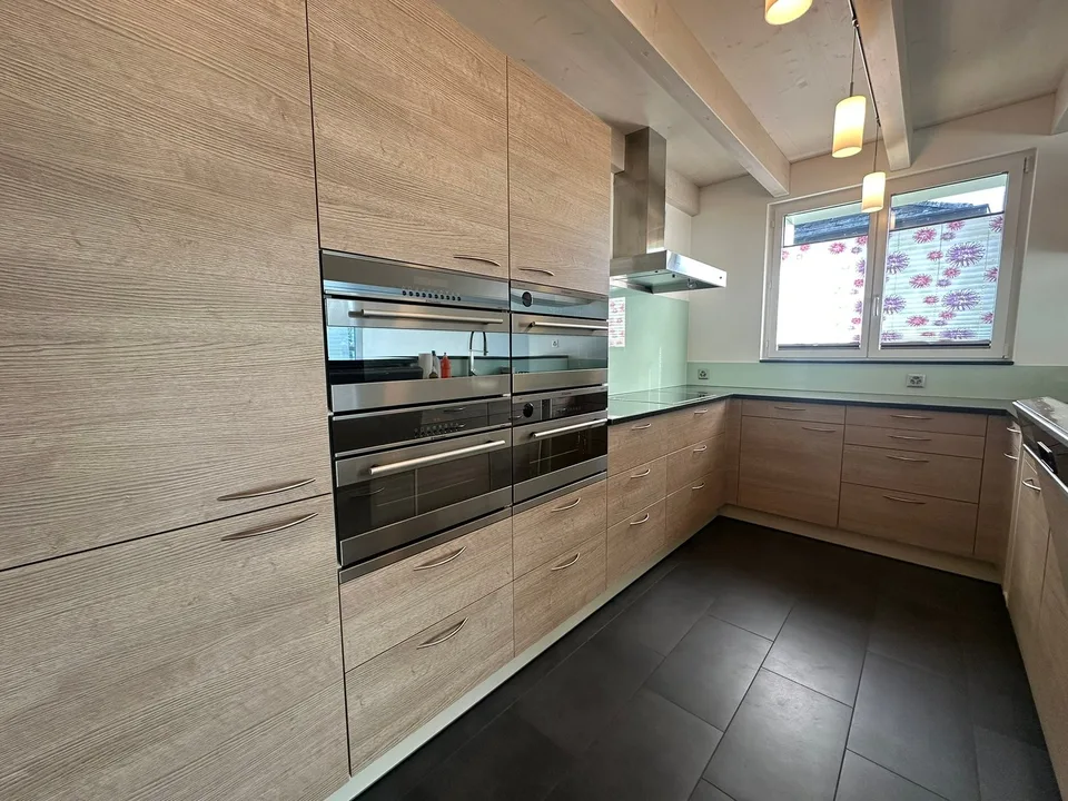 Paradis familial moderne dans un emplacement ensoleillé ; - Votre nouvelle maison à Huttwil