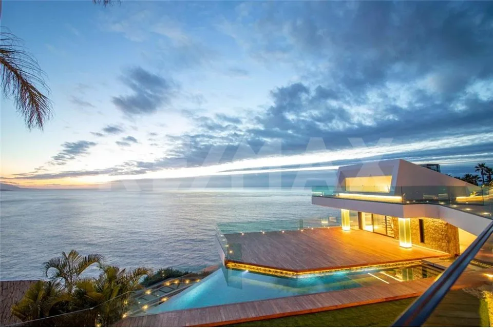 Villa da sogno a Santa Ursula a Tenerife! Occasione rara!