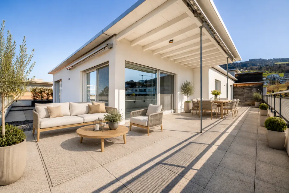 Eleganza calma con vista - Appartamento in attico di 5 1/2 locali con vista sul lago di Costanza