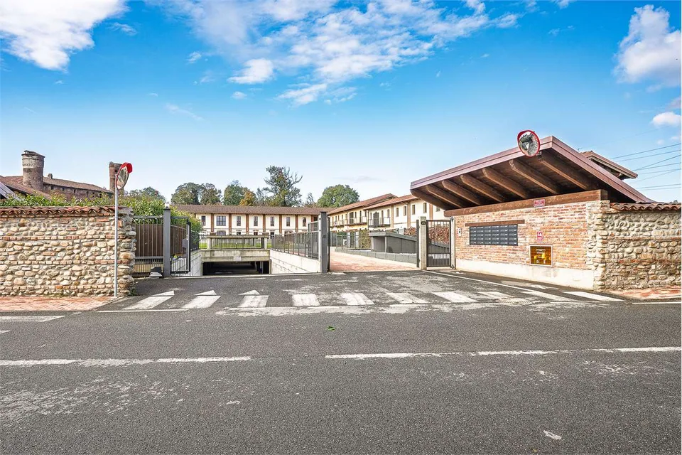 Residenza Robilant - villette a schiera 3 e 4 locali con giardino priv