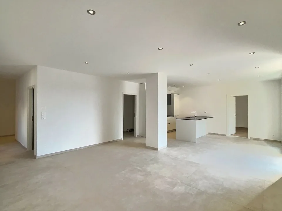 24 29 Superbe appartement de 4,5 pièces au rez-de-chaussée - Grande terrasse