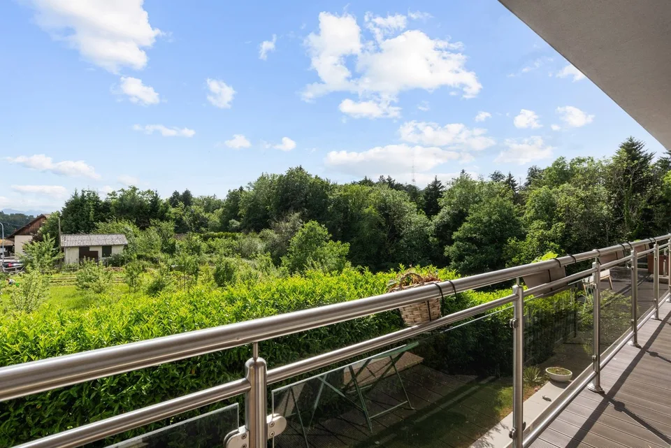 RARE 4,5P AVEC TERRASSE DE 30M² - MONTBLESSON
