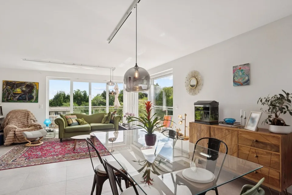 SEHR SELTENES 4,5-ZIMMER-APARTMENT MIT 30M² TERRASSE - MONTBLESSON