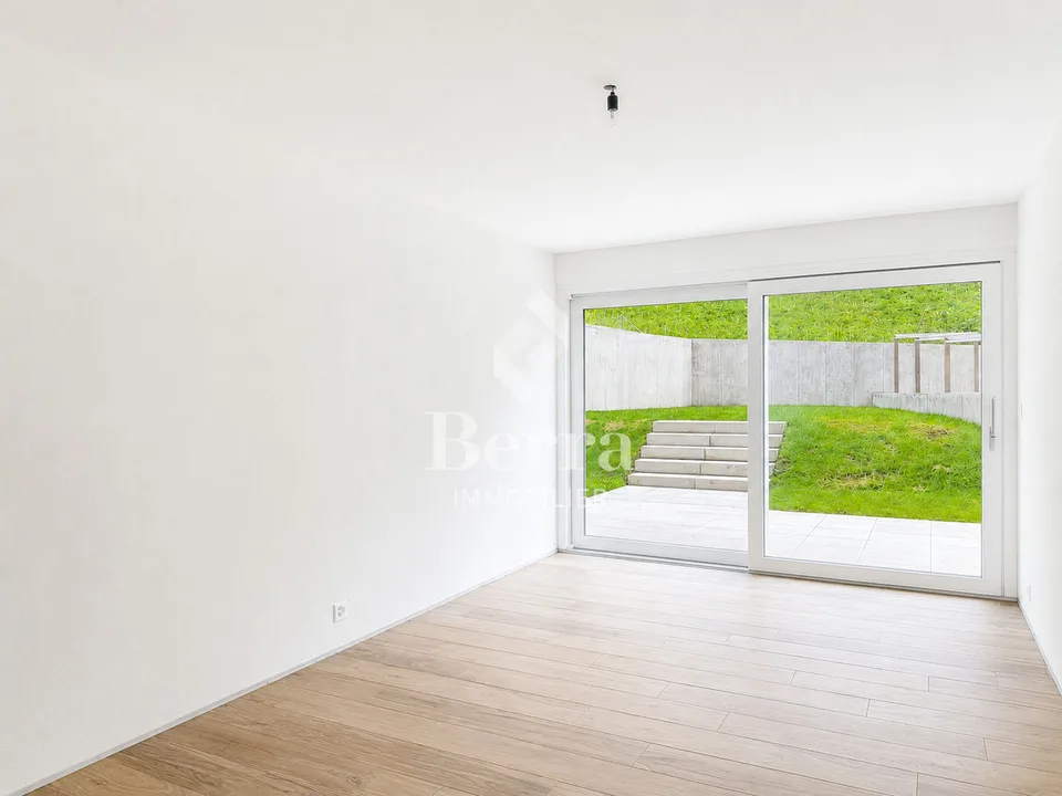 Wohnung mit 3.5 Zimmern im Erdgeschoss mit Ostausrichtung und schöner Aussicht – Foto 6 von 13