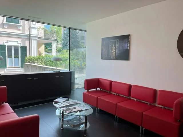 Modernes Büro im Herzen von Paradiso