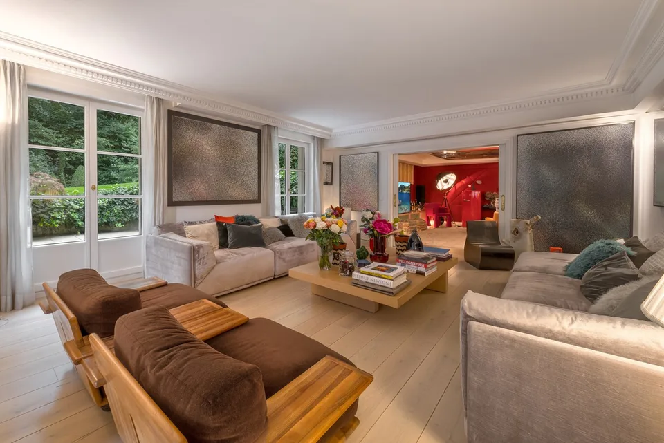 Duplex von hohem Standard in einer prestigeträchtigen Residenz mit idyllischer Umgebung