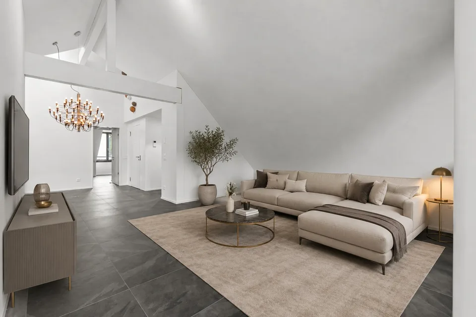 Moderne, grosszügige 4.5-Zimmer-Dachwohnung mit eindrucksvollen Raumhöhen