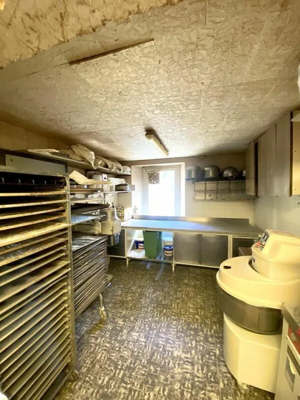 Bakery 4 rooms 70 m2 in Basse-Nendaz