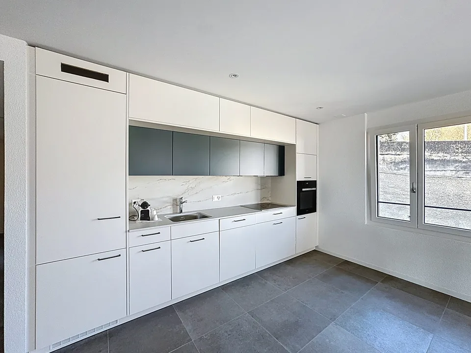Wohnung 4.5 Zimmer mit Balkon