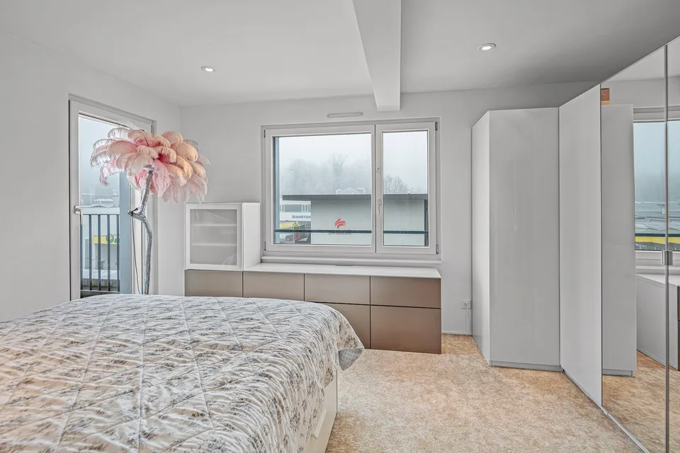 Appartement mansarde élégant avec terrasse de 80 m²