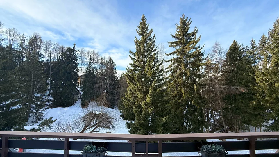 Appartement 2.5 pièces & parking en plein centre de Crans-Montana – Foto 12 von 12