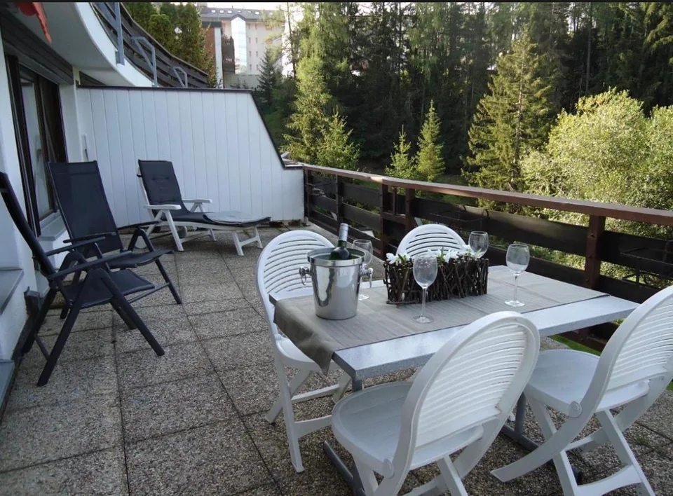 Appartement 2.5 pièces & parking en plein centre de Crans-Montana – Foto 8 von 12