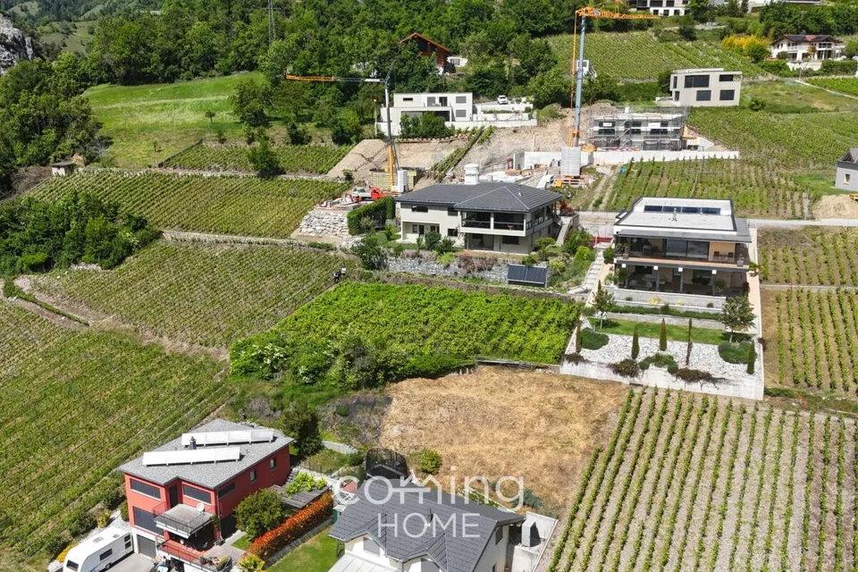Sonnige Bauparzelle in Leuk mit herrlicher Aussicht - vollständig erschlossen
