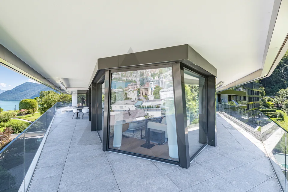 APPARTAMENTO VISTA LAGO IN UN MODERNO COMPLESSO RESIDENZIALE – foto 13 di 13