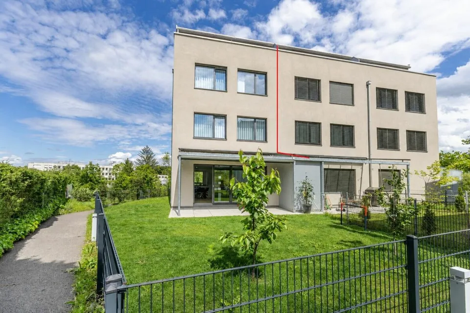 Topmodernes 7.5-Zimmer-Eck-Reiheneinfamilienhaus