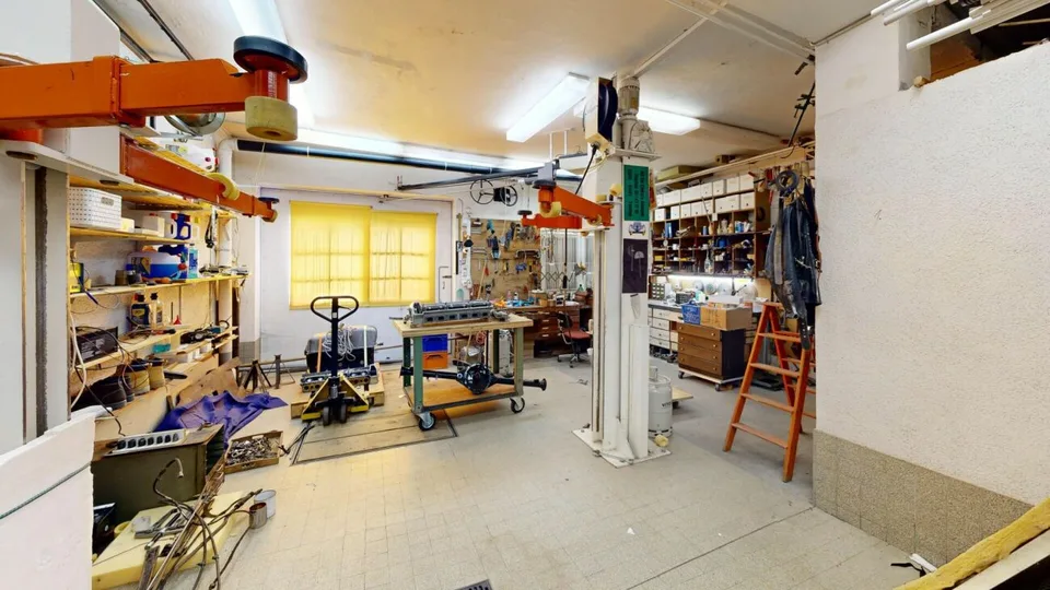 Oggetto unico per appassionati con garage / laboratorio spazioso – foto 23 di 30