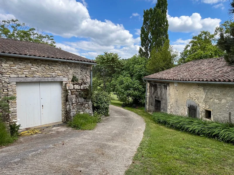 Steinhaus 210 m² mit Nebengebäuden SAINTE COLOMBE DE DURAS – Foto 6 von 13