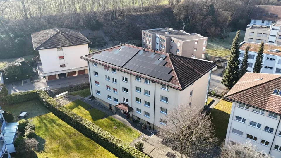 Living in a 4.5-room apartment on the top floor with a balcony – photo 14 of 15