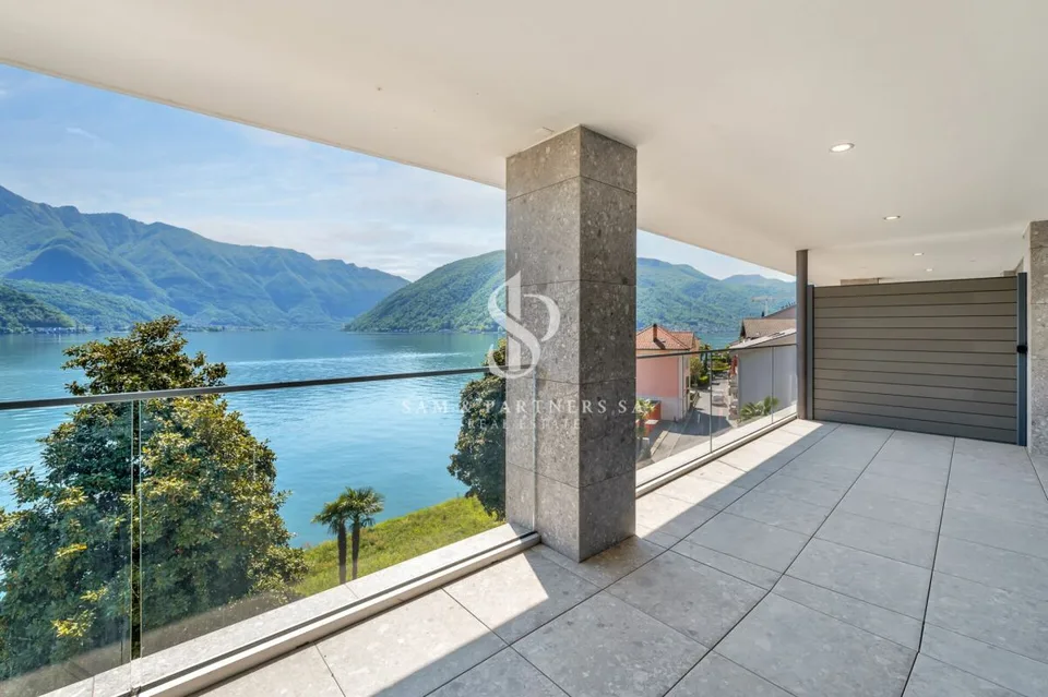 Penthouse mit Dachterrasse und Seeblick