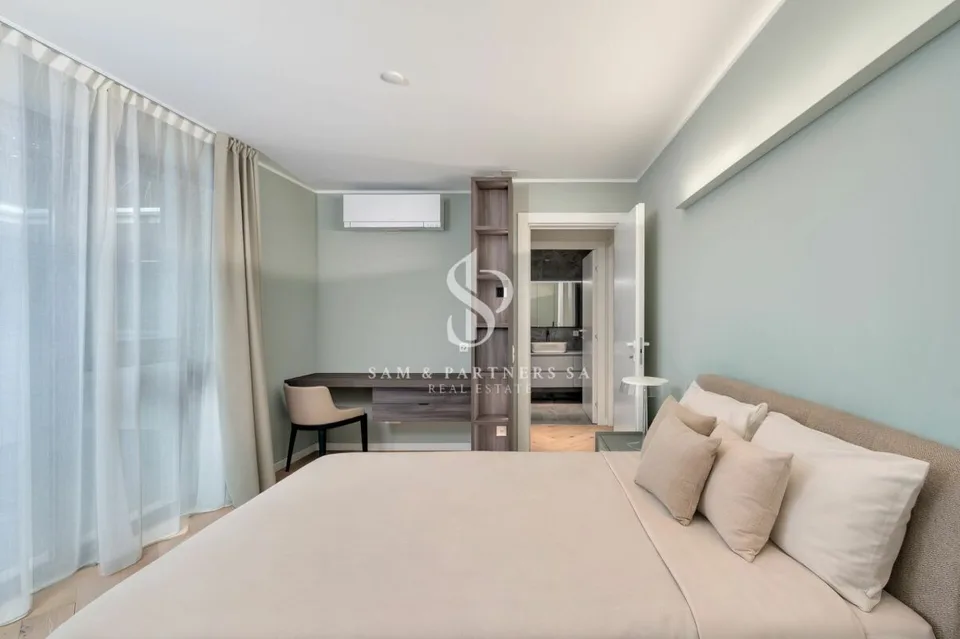 Penthouse mit Dachterrasse und Seeblick – Foto 13 von 17