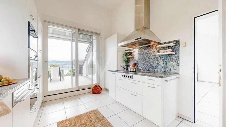 Above the roofs of the Gold Coast: 4.5 rooms with a dreamy view – photo 15 of 19