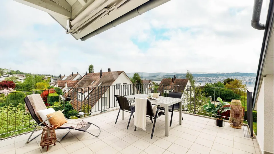 Above the roofs of the Gold Coast: 4.5 rooms with a dreamy view – photo 6 of 19
