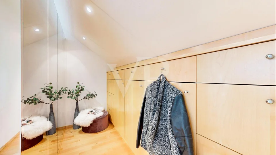 Above the roofs of the Gold Coast: 4.5 rooms with a dreamy view – photo 10 of 19