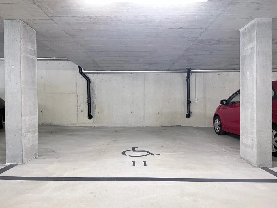 Freier Parkplatz in attraktiver Wohngegend