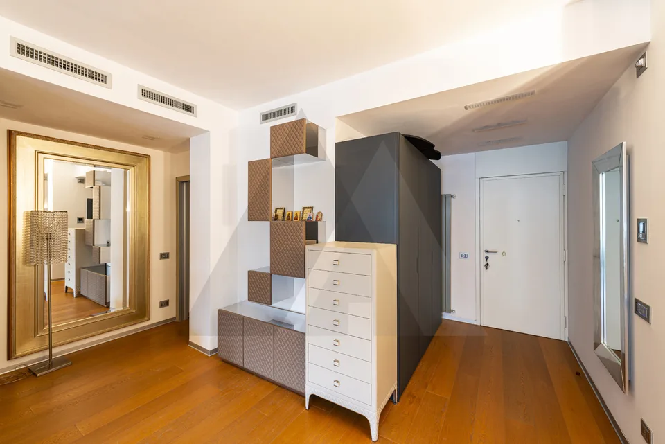 PRESTIGIOSO APPARTAMENTO VISTA LAGO - CAMPIONE D'ITALIA – foto 8 di 12