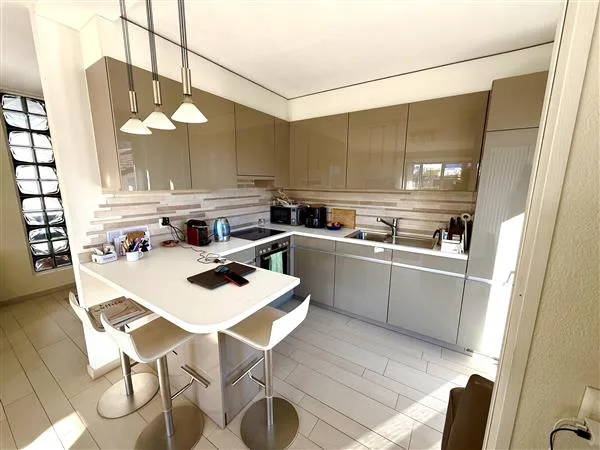 Appartement au dernier étage à Solduno avec 4,5 pièces