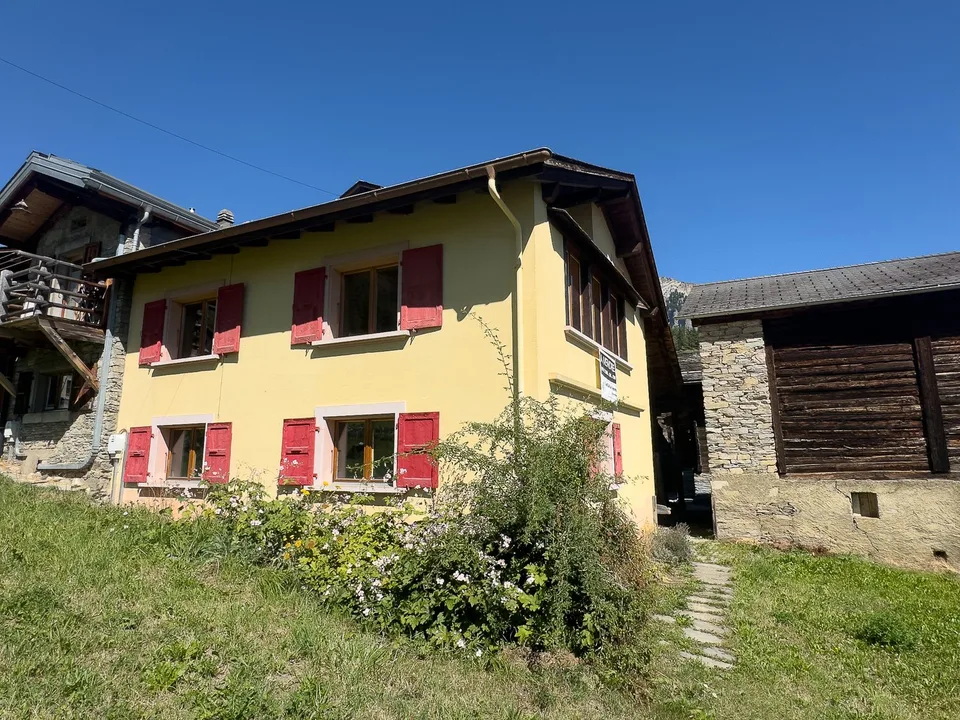 Maison de village 5.5 pièces avec potentiel  et superbe vue ! Val de Bagnes