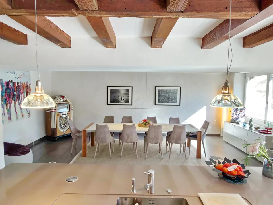 Beautiful village house in Gland