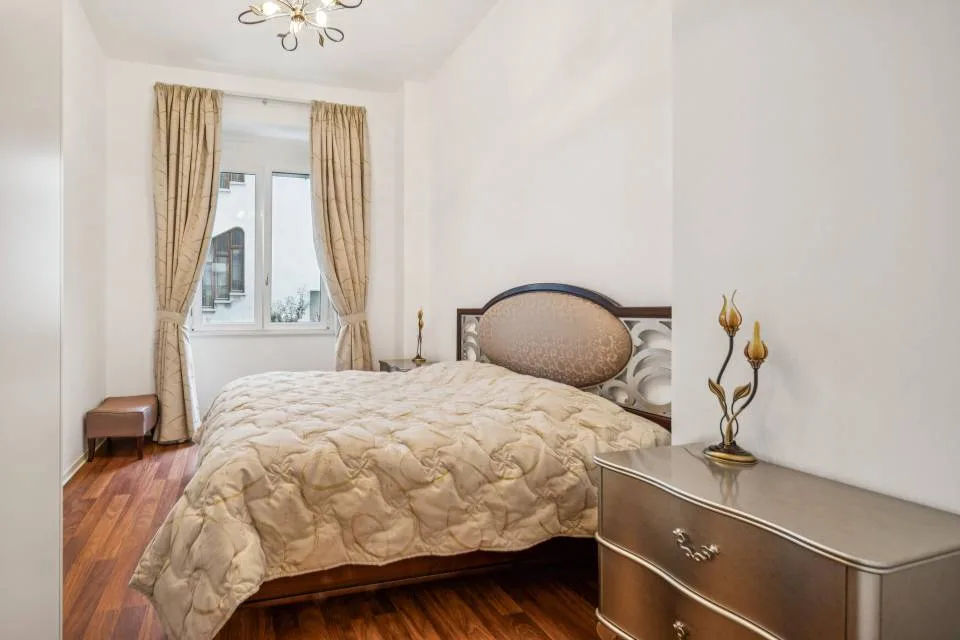 Selten zu verkaufen, Apartment im Gebäude Riant-Château Montreux Te – Foto 10 von 13