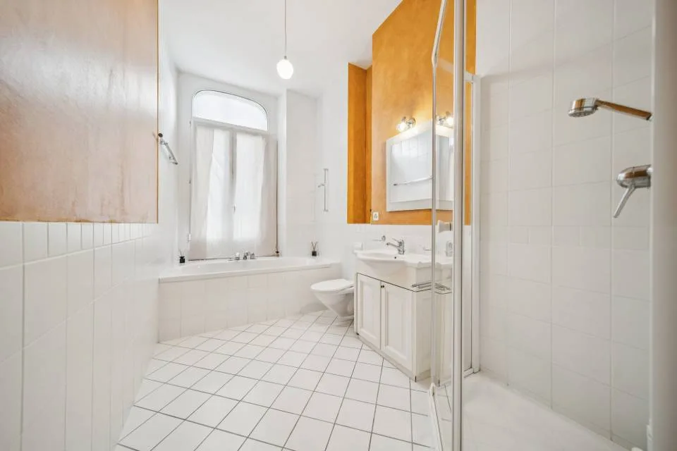 Selten zu verkaufen, Apartment im Gebäude Riant-Château Montreux Te – Foto 12 von 13