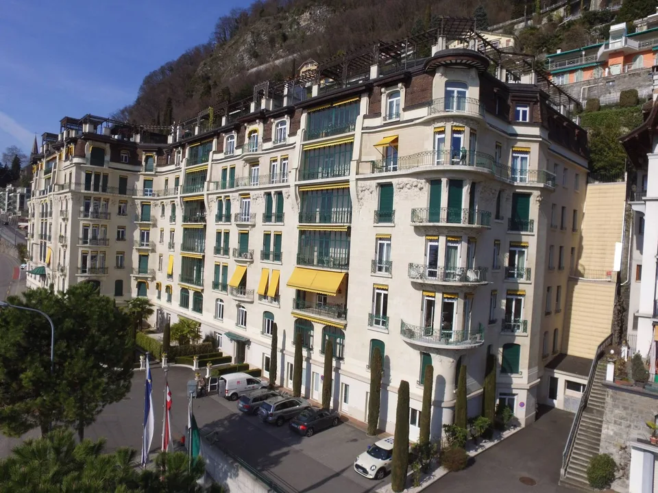 Rare à la vente, appartement dans l'immeuble Riant-Château Montreux Te