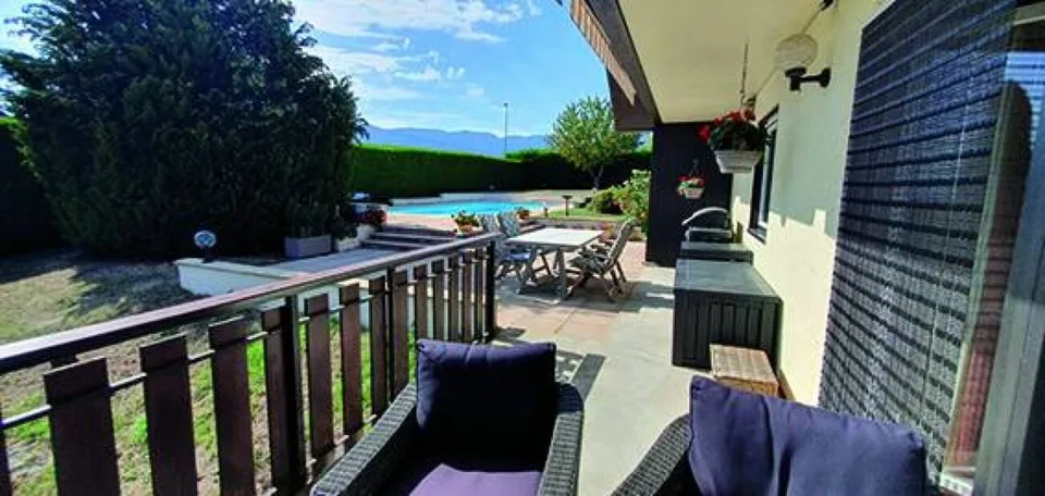Einzelvilla mit 9 Zimmern in Sauverny – Foto 14 von 15