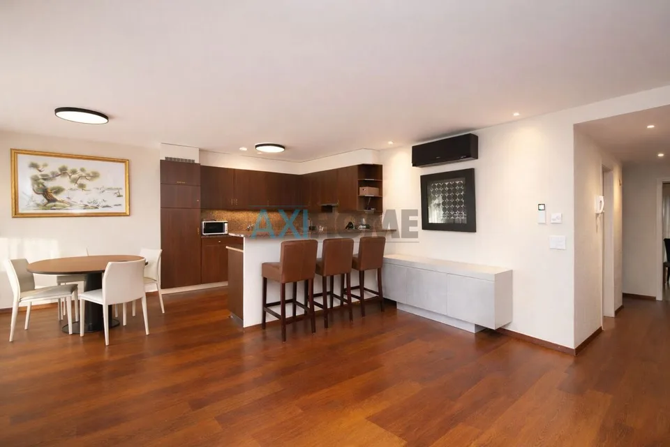 En Exclusivité ! Sublime 4,5 pièces face au débarcadère de Montreux
