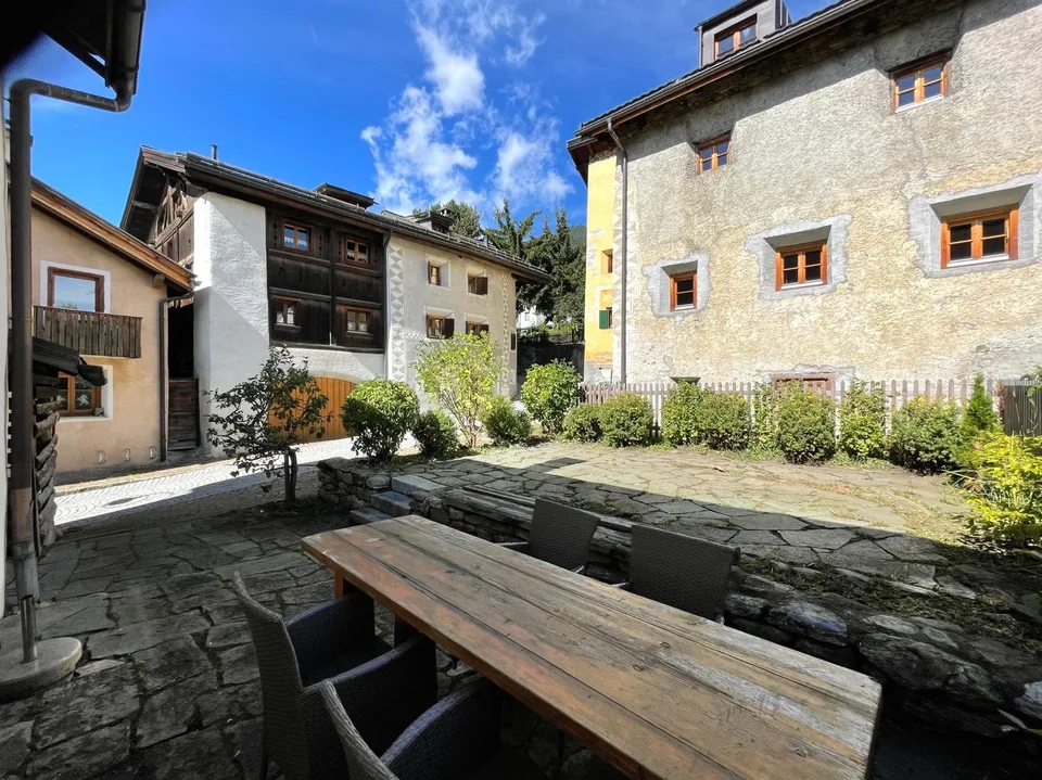 Sogno di casa in Engadina con storia, charme e grande potenziale – foto 7 di 12