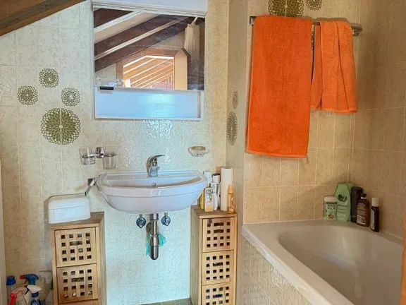 Charmantes 3.5-Zimmer-Wohnung, gemütlich, hell, südlich ausgerichtet in Ovronnaz – Foto 9 von 15
