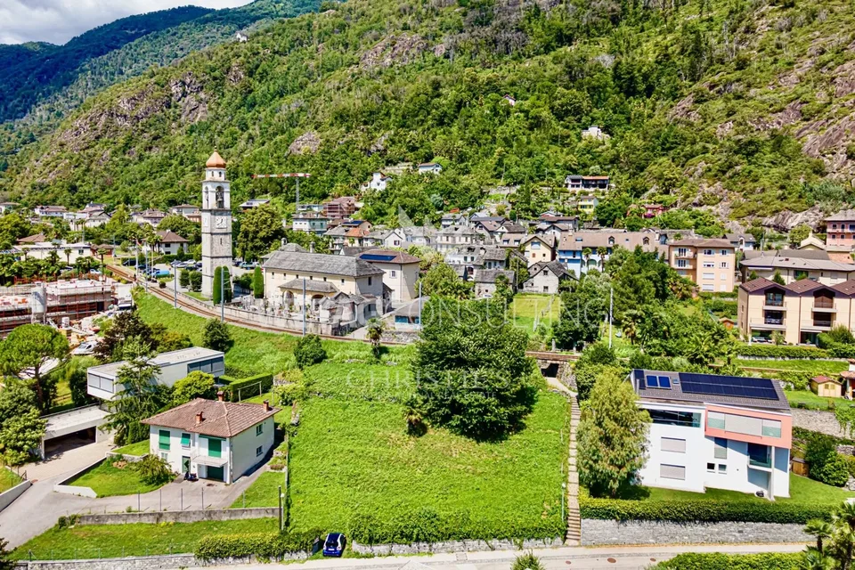 Bello terreno edificabile in vendita a Tegna con una vista aperta eccellente sul Lago Maggiore – foto 7 di 10