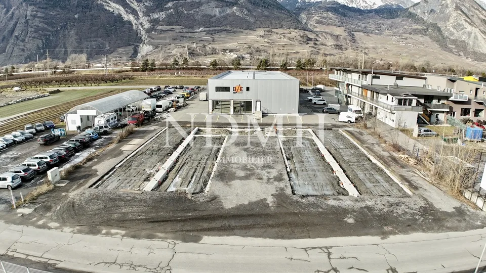 Exceptional plot with approved commercial project – photo 6 of 7
