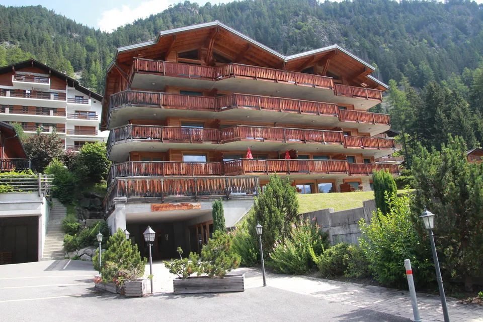 Luxueux appartement meublé à vendre à Champex-Lac.