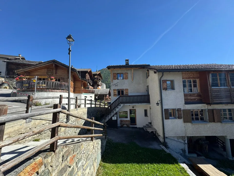 Triplex dans maison villageoise