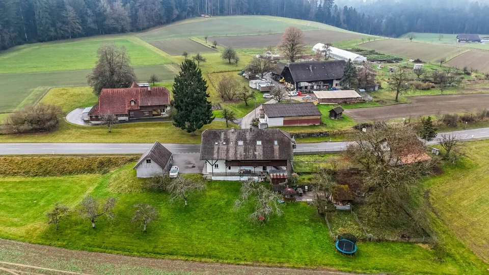 Vollvermietetes Mehrfamilienhaus mit 4 Wohnungen, 5.4% Bruttorendite – Foto 13 von 13