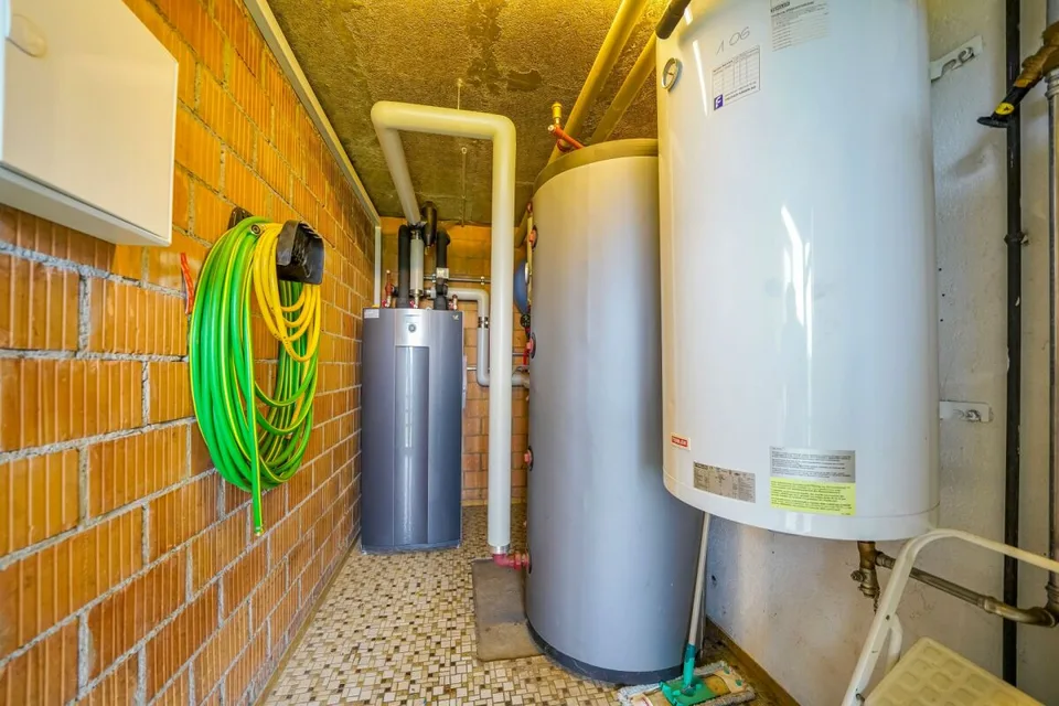 Vollvermietetes Mehrfamilienhaus mit 4 Wohnungen, 5.4% Bruttorendite – Foto 10 von 13