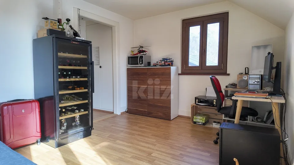 Charmantes Haus mit 3 Apartments in der Nähe des Zentrums – Foto 8 von 13