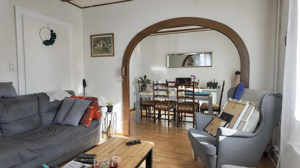 Charmanter Haus mit 3 Wohnungen in der Nähe des Zentrums