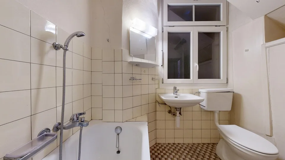 Riduzione del prezzo - Casa unica con 3 appartamenti a La Neuveville – foto 8 di 10