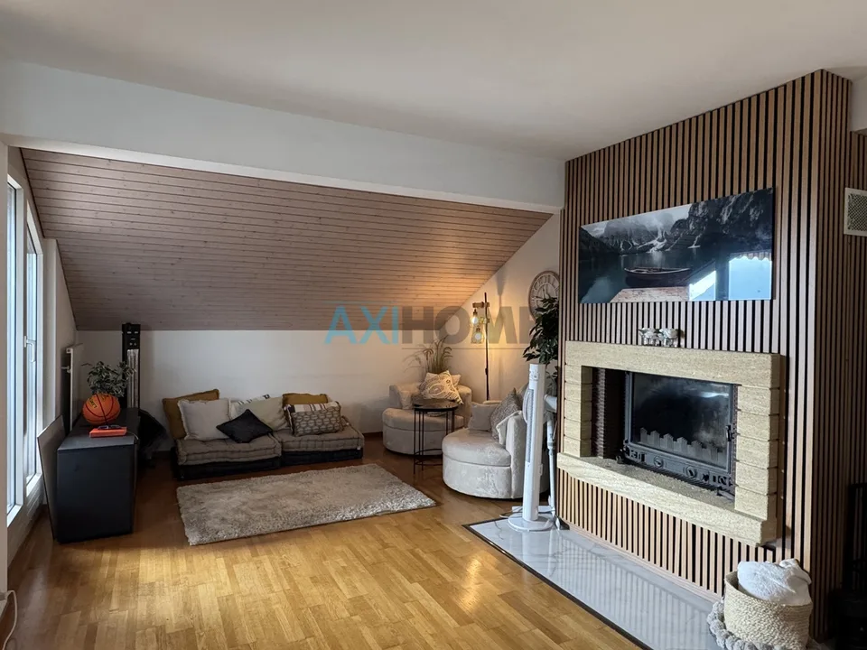 Une adresse privilégiée à Montreux ! 4,5 pièces vue lac avec balcon